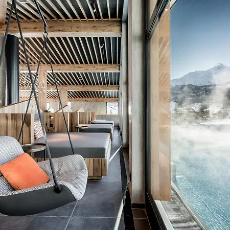 - Alpine . Luxury . Life 호텔 솔덴