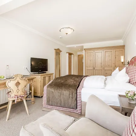 - Alpine . Luxury . Life 호텔 5*