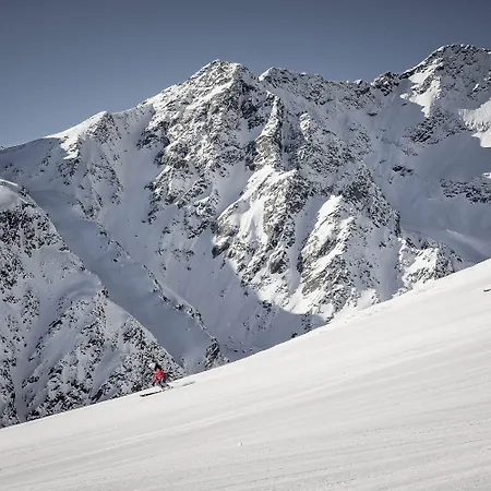 호텔 - Alpine . Luxury . Life 솔덴