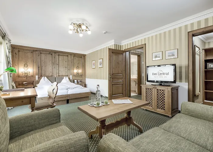 - Alpine . Luxury . Life 5* Sölden