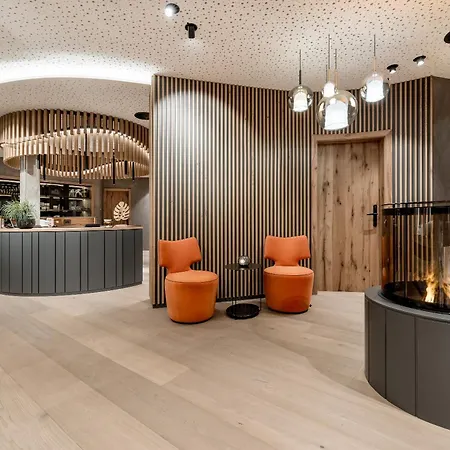 - Alpine . Luxury . Life Hotell 5*