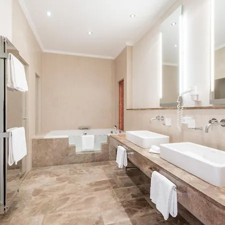 Das Central - Alpine . Luxury . Life 5* Solden