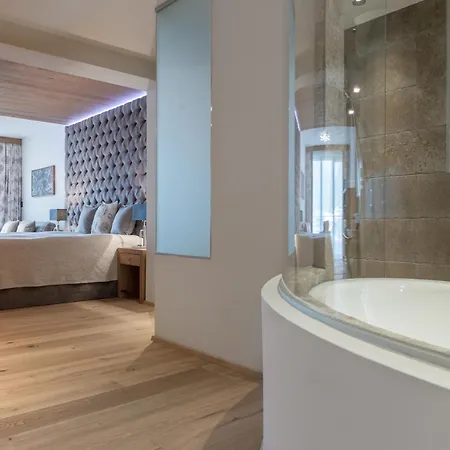 Das Central - Alpine . Luxury . Life