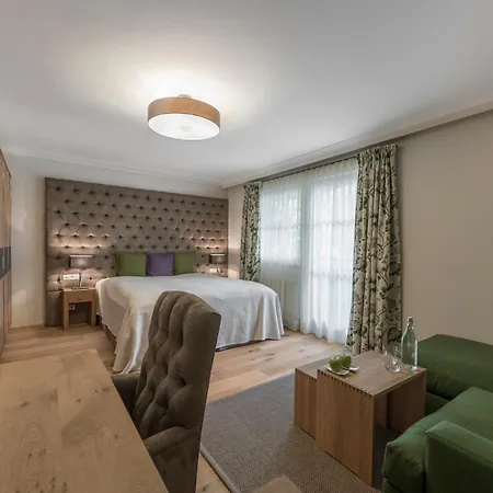 Hotel Das Central - Alpine . Luxury . Life 5*
