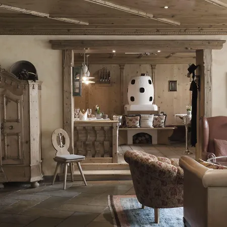 Hotell - Alpine . Luxury . Life