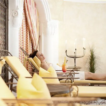 Hotel Das Central - Alpine . Luxury . Life 5*