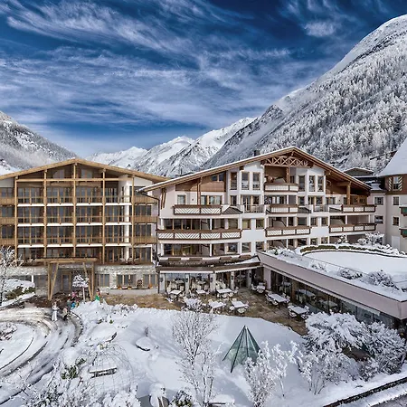 Das Central - Alpine . Luxury . Life Hotel