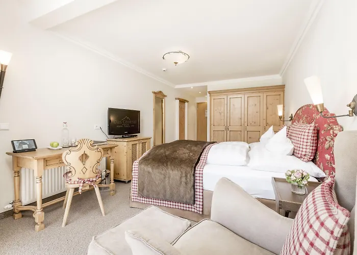 阿尔卑斯中环丹斯豪华生活酒店 酒店 5*