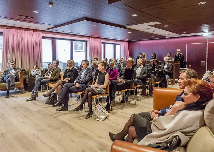 داس سنترال - ألبين . لكشري . لايف 5*