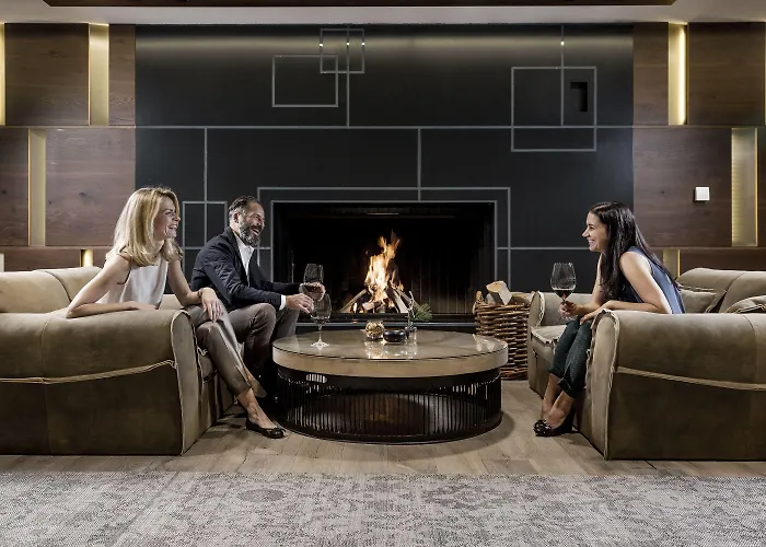 - Alpine . Luxury . Life 5* Sölden