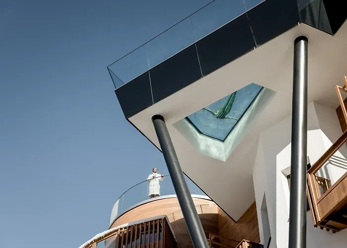 Hotel Das Central - Alpine . Luxury . Life Solden